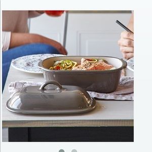 Pampered chef mini deep covered baker